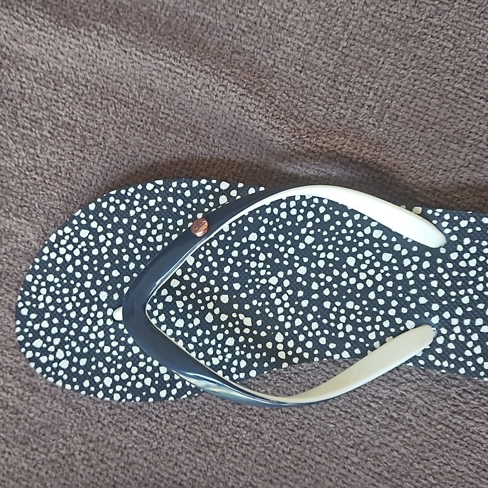 Roxy Flip-flops - Picture 4 of 5